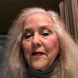 Meet your Posher, Yvonne